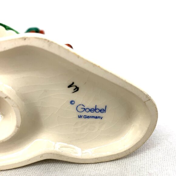 Goebel Figurine EEEK Girl with Puppy Charlot Porcelain West Germany 5" Vintage - Picture 9 of 9